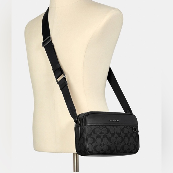 Coach C4149 Graham Crossbody In Signature Canvas Gunmetal/Charcoal/Black - Picture 1 of 6